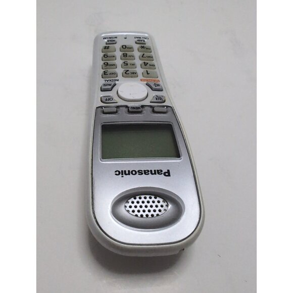 Panasonic KX-TG6321CS Expandable Cordless Phone w/ 2 PNLC1001YAS Docks TESTED - Picture 8 of 16
